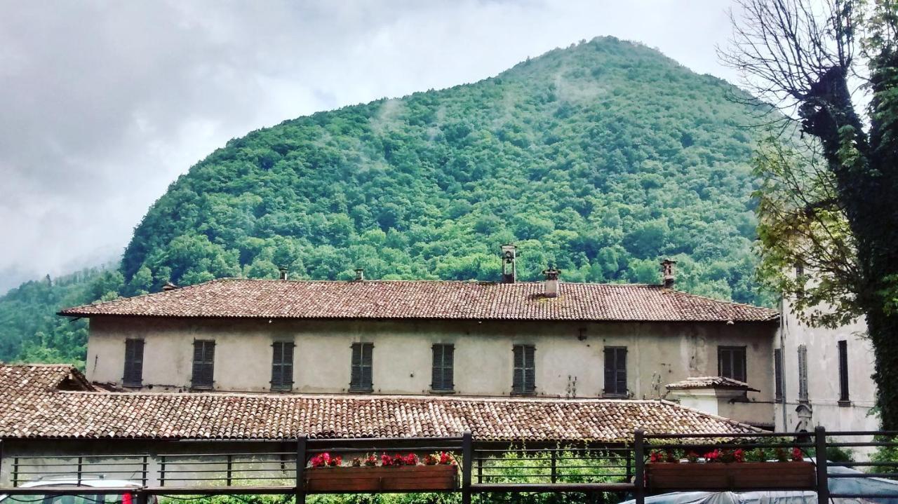 Ostello Sociale Borgo Venno Albergue Lavenone Exterior foto